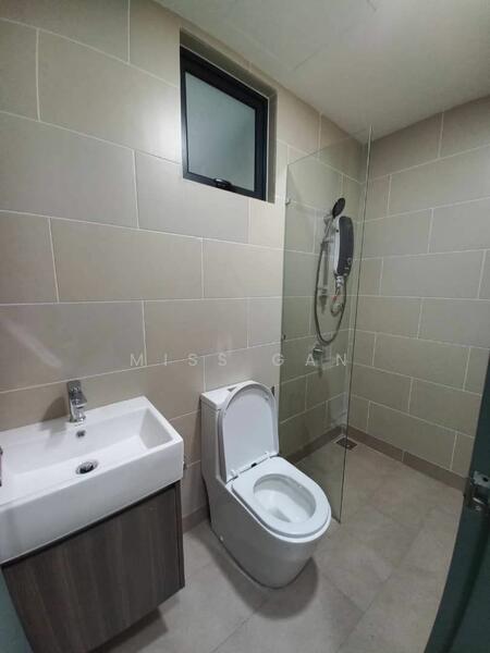 For Rent - Fortune Centra