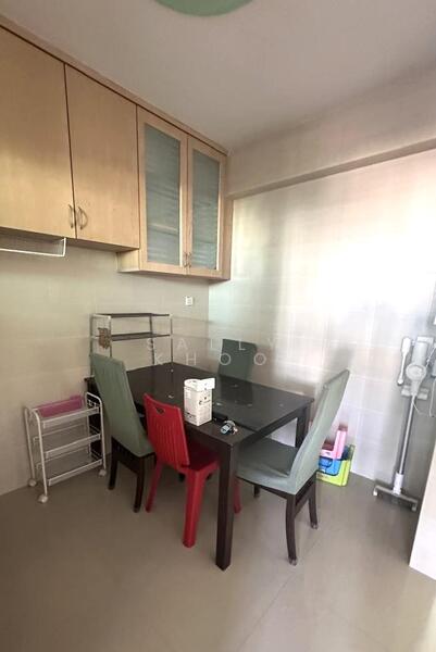 Untuk Disewa - Halaman Kristal