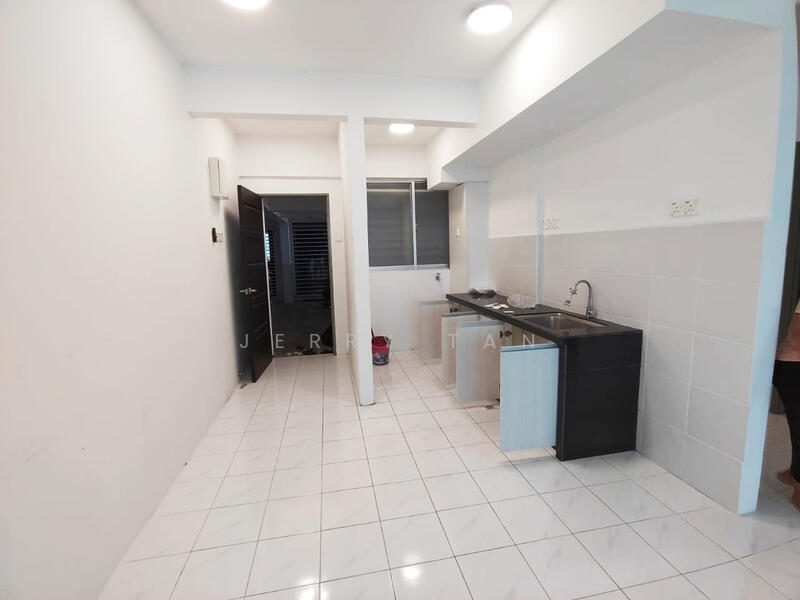 Untuk Disewa - The Rise Collection 2