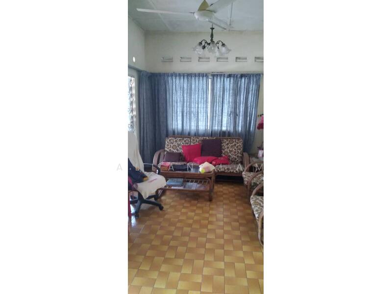 Semi-Detached House for Sale in Taman Majidee (Johor Bahru) - Allan Lam - PropertyGuru.com.my