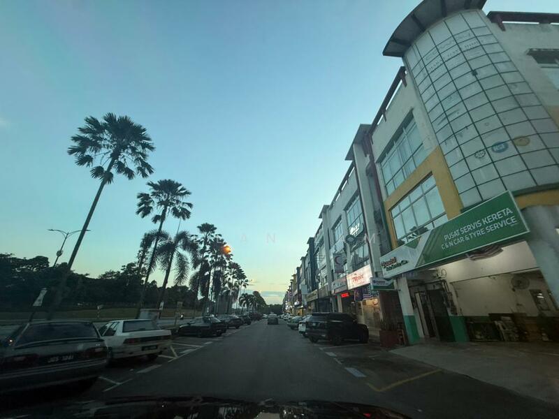 For Sale - Taman Mutiara Mas