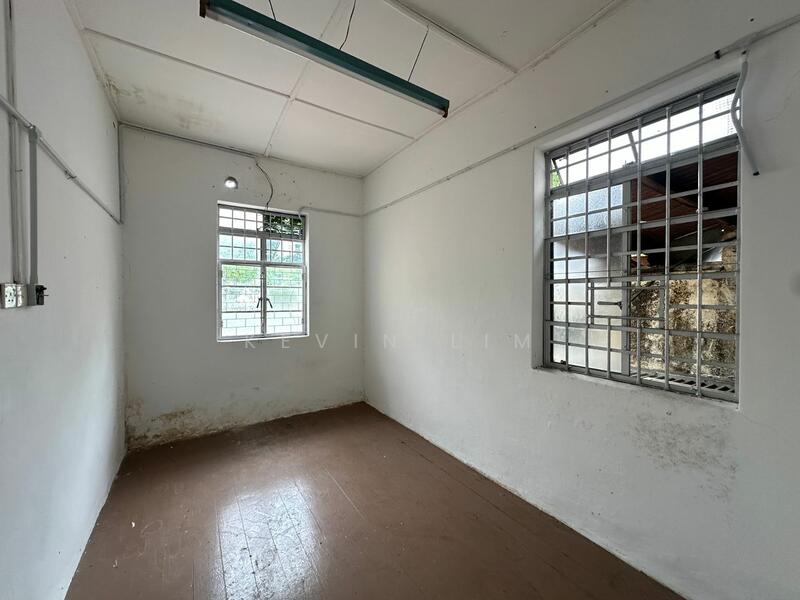 For Rent - 2 Storey Adjoining Shoplot Commercial Main Road Georgetown Macalister Rent