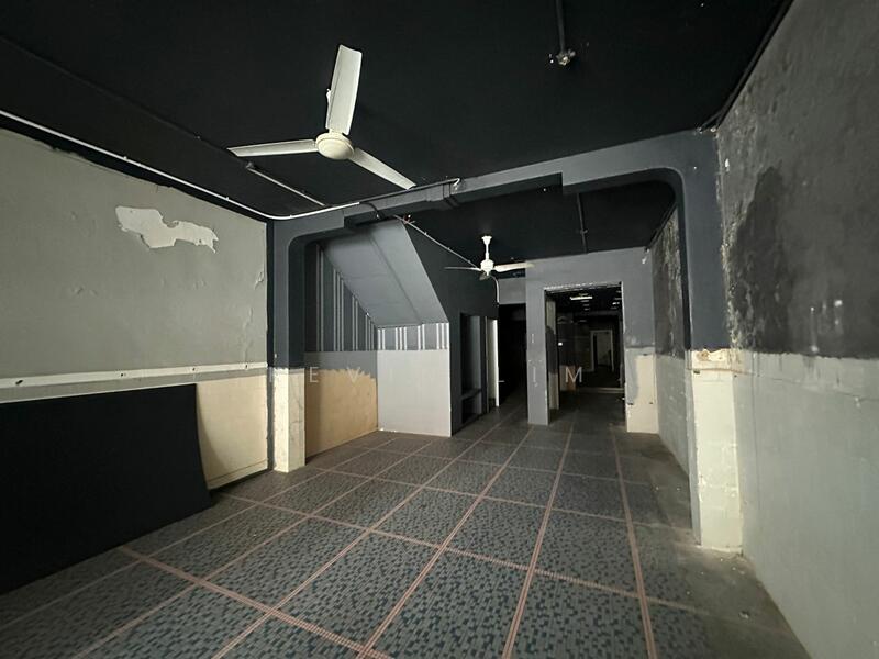 For Rent - 2 Storey Adjoining Shoplot Commercial Main Road Georgetown Macalister Rent