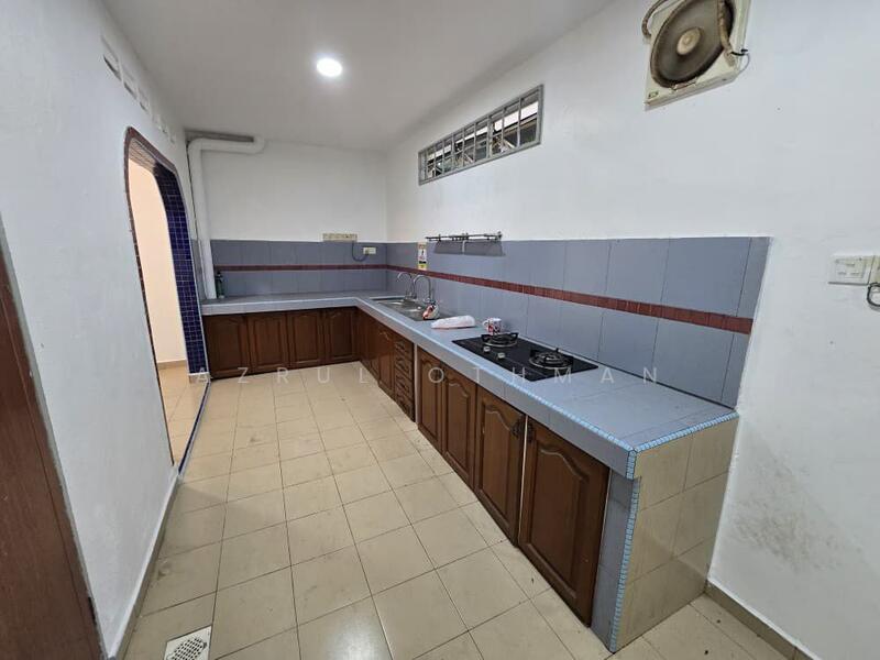 Semi-Detached House for Sale in Taman Tasik Jaya (Senawang) - Azrul Othman - PropertyGuru.com.my