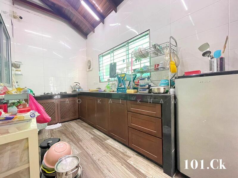 For Sale - Semi-Detached House at Taman Delima