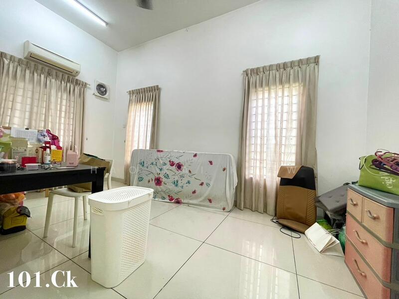 For Sale - Semi-Detached House at Taman Delima