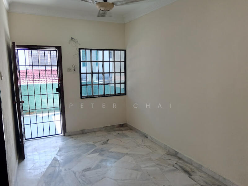 Rumah Teres untuk Dijual di Taman Rakan (Kajang) - Peter Chai - PropertyGuru.com.my