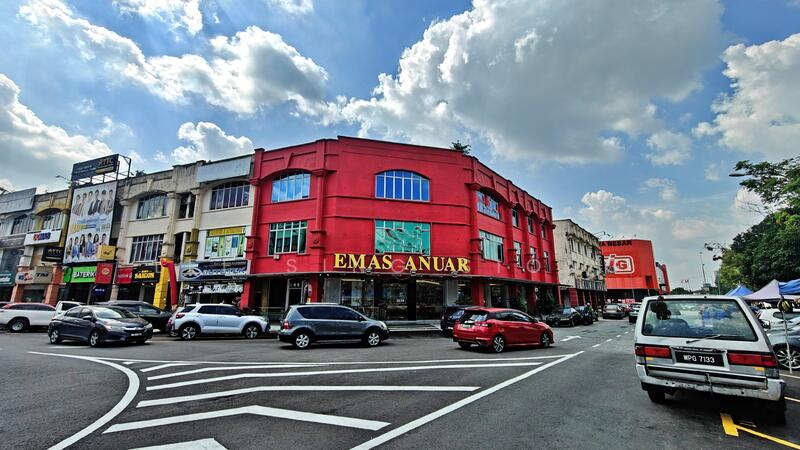 For Rent - (Main Road) Jalan PU 7/3 Taman Puchong Utama