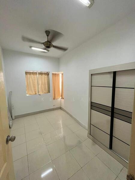 For Rent - Pelangi Utama