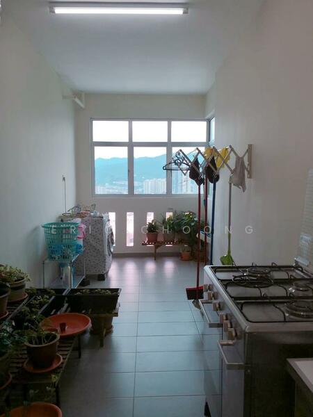 Untuk Dijual - One World 1