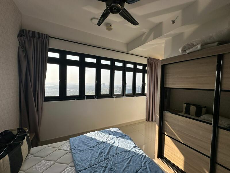 For Rent - Meridin Executive Suites