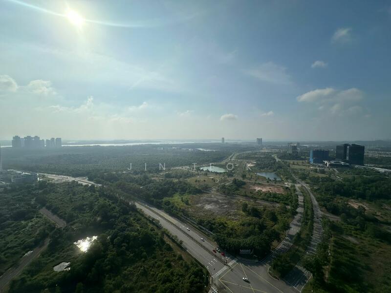 For Rent - Meridin Executive Suites