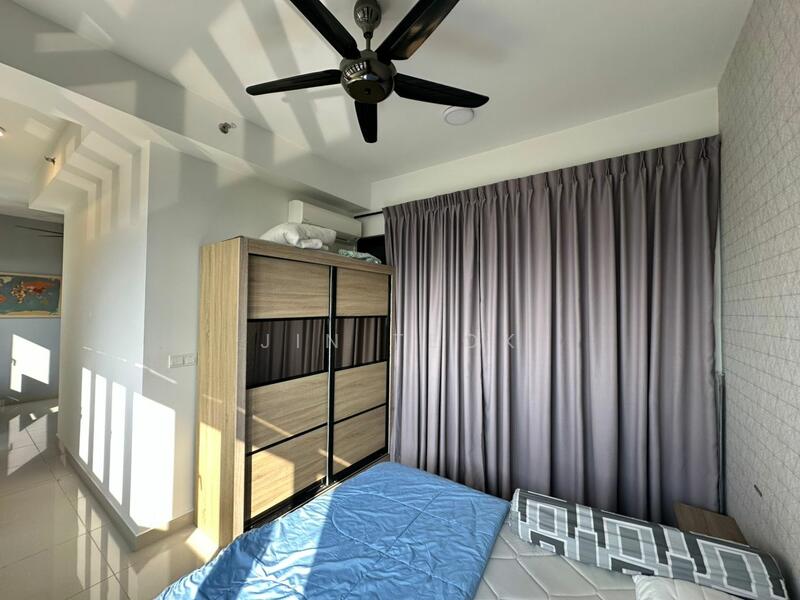 For Rent - Meridin Executive Suites