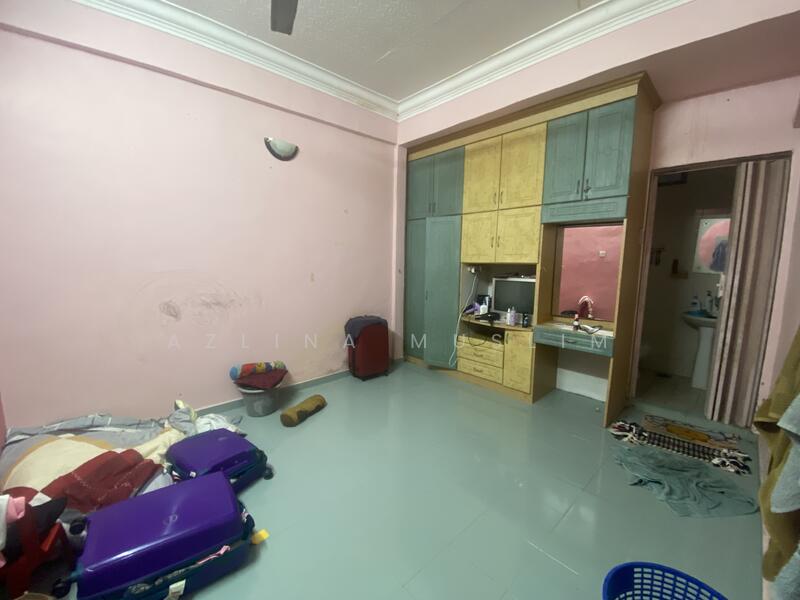 For Sale - Taman Makmur