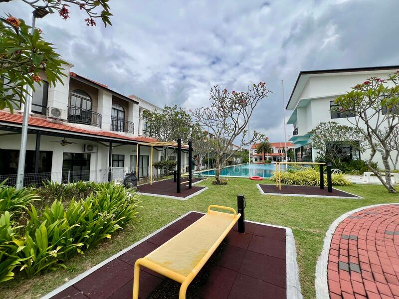 Untuk Disewa - Botani Panorama Lapangan Perdana High End Double Storey Corner For Rent