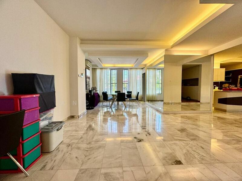 For Sale - Semi-Detached House at Bukit Rahman Putra