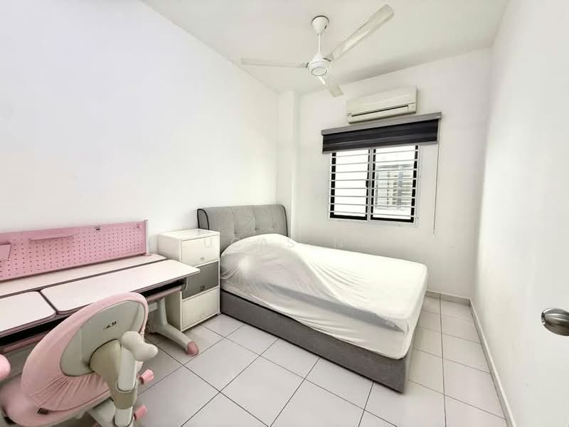 2-storey Terraced House for Sale in Setia Indah (Setia Alam) - Lucas Ng - Bedroom - PropertyGuru.com.my