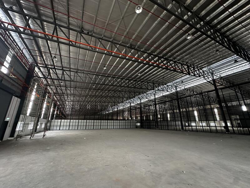 Untuk Dijual - Detached Factory Warehouse Sale at Bukit Minyak Industrial Park
