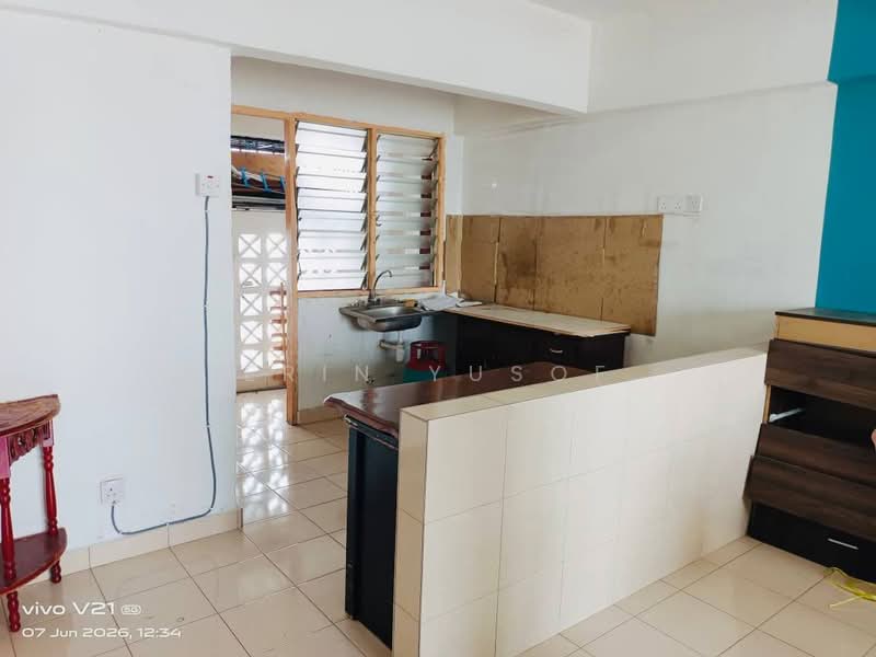 Flat for Rent at Flat Danau Kota - Erin Yusof - Kitchen - PropertyGuru.com.my