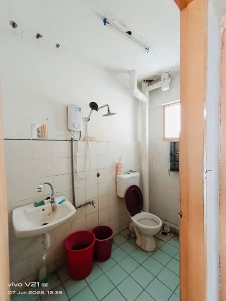 Flat for Rent at Flat Danau Kota - Erin Yusof - Bathroom - PropertyGuru.com.my
