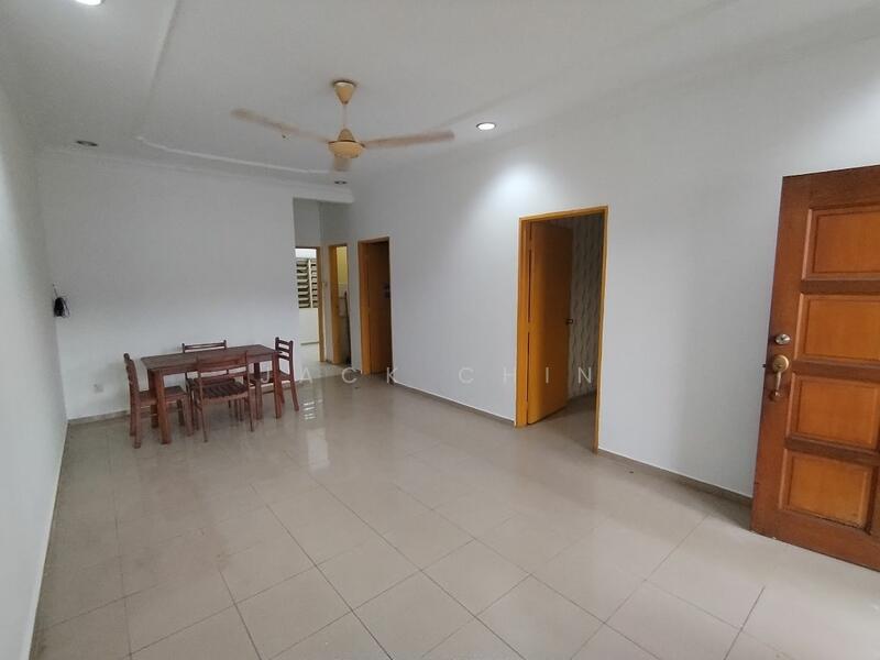 Untuk Disewa - Terraced House at Seremban 2