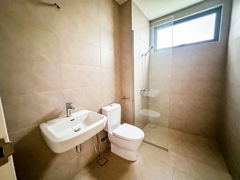 Semi-Detached House for Sale in Shah Alam (Selangor) - Akmal Zakaria - PropertyGuru.com.my