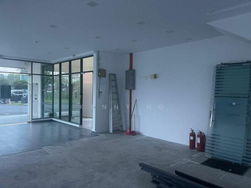 For Rent - Commercial bungalow at Kota Kemuning