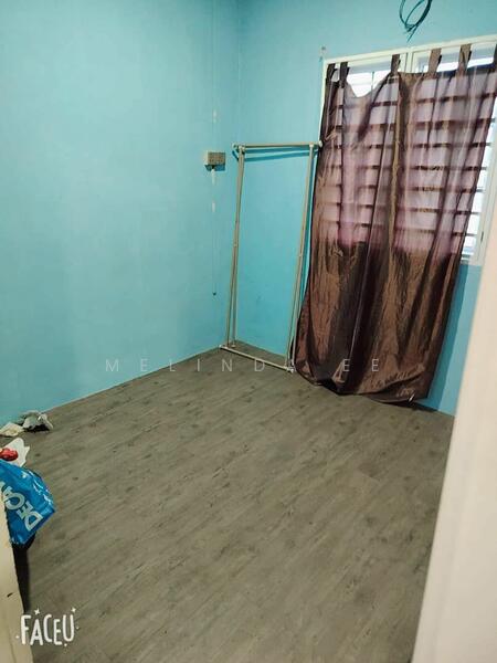 For Sale - Flat Taman Pelangi Indah
