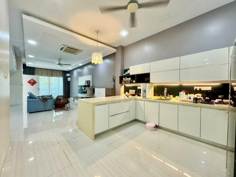 For Rent - 2 PERMAI | MOVE IN CONDITION | GATED GUARDED