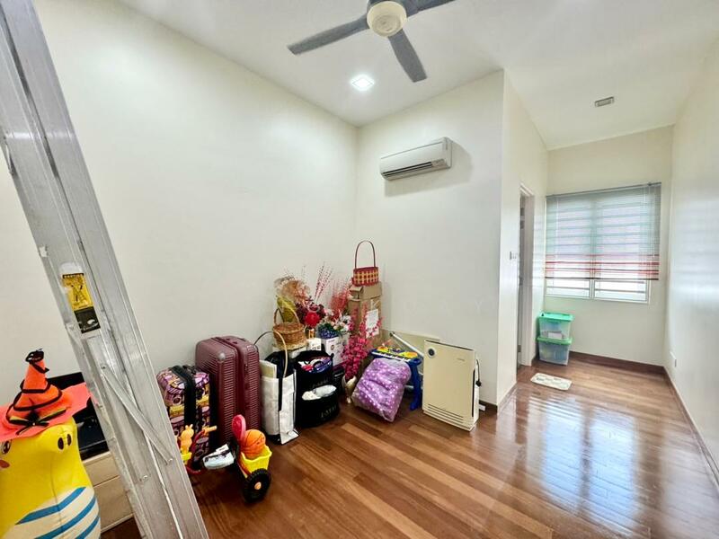 For Rent - 2 PERMAI | MOVE IN CONDITION | GATED GUARDED