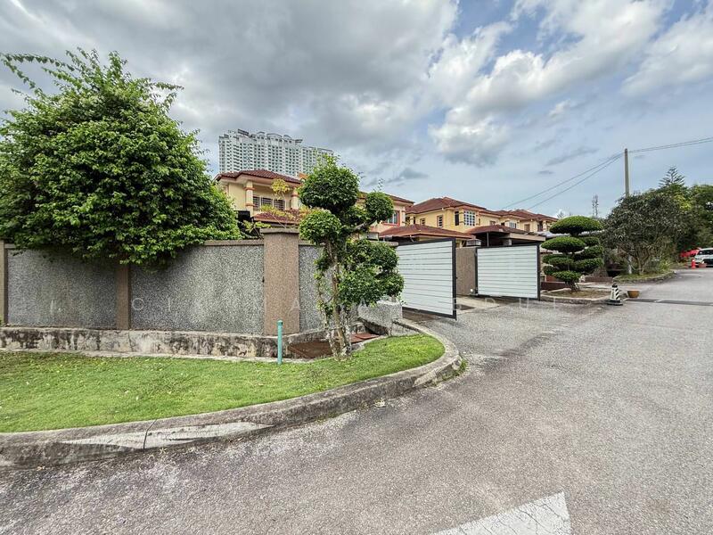 Semi-Detached House for Sale in Taman Ramal Suria (Bangi) - Cik Maya Abdul - PropertyGuru.com.my