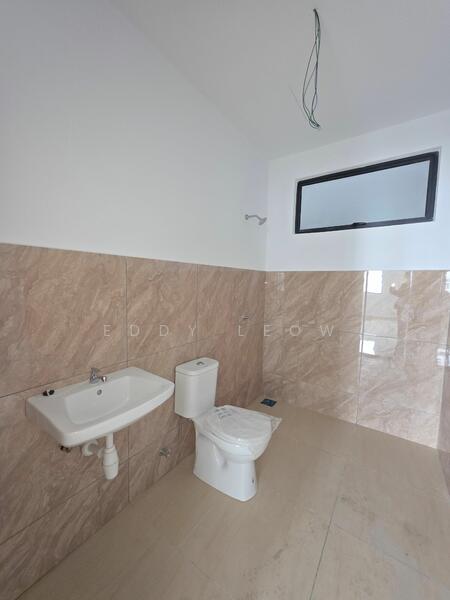 Service Residence for Sale at Ambience Residence (Residensi Nikel) - Eddy Leow - PropertyGuru.com.my