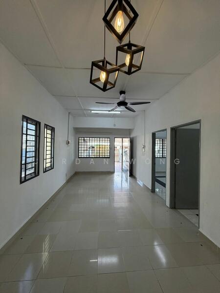 For Sale - Jalan Anggerik, Taman Johor Jaya, End Lot