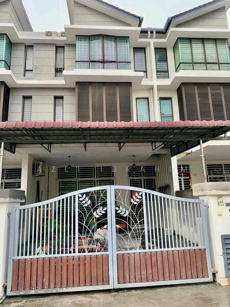 2.5-storey Terraced House for Sale in Taman Putra Impiana (Puchong) - Azli Ibrahim - PropertyGuru.com.my