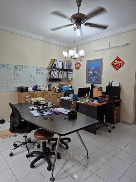 For Rent - Ground Floor Office For Rent At Gelugor