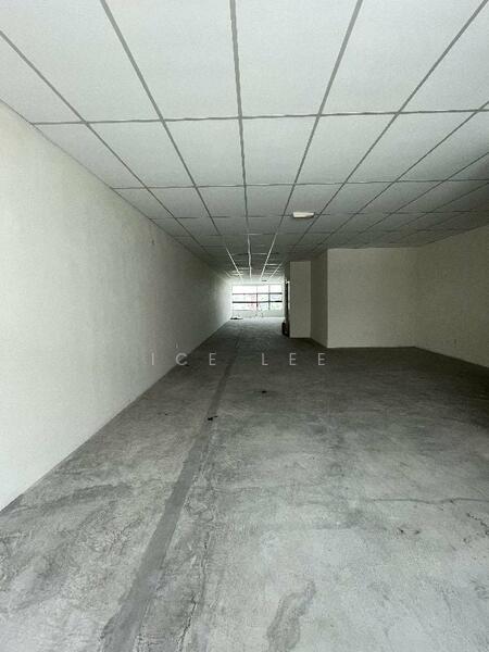 For Sale - Seksyen 32 Shah Alam 3 storey shop,berjaya park for sale