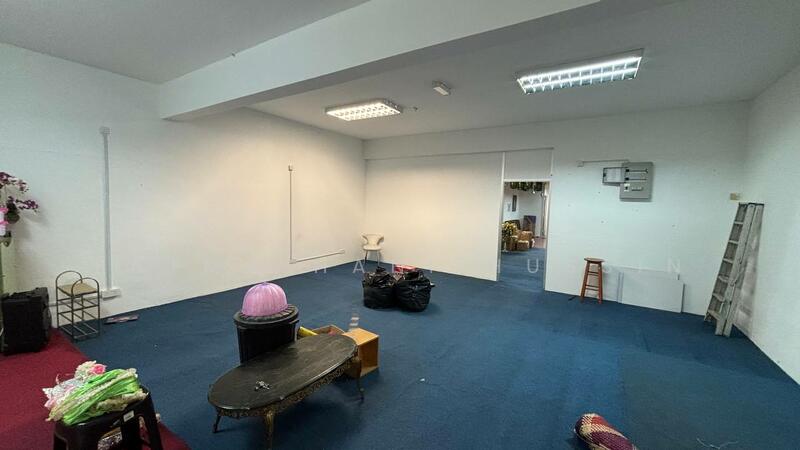 Untuk Disewa - Precinct 15