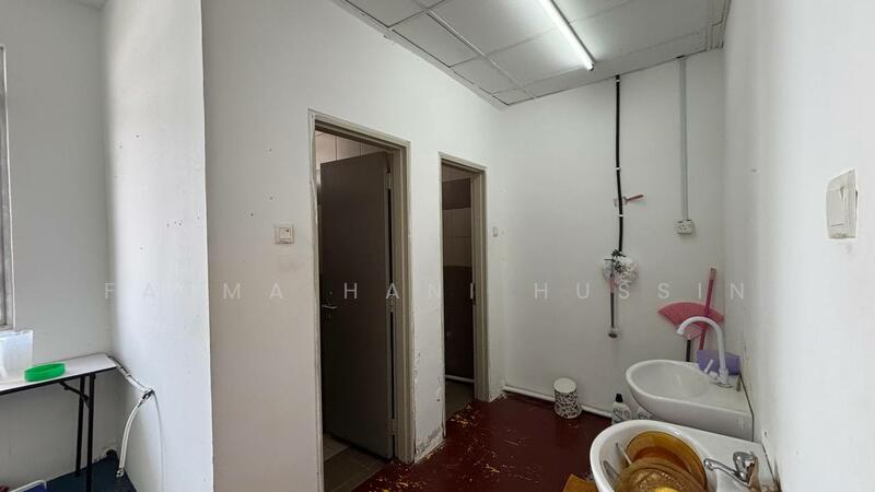 Untuk Disewa - Precinct 15