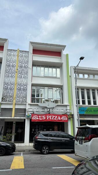 Untuk Disewa - Precinct 15