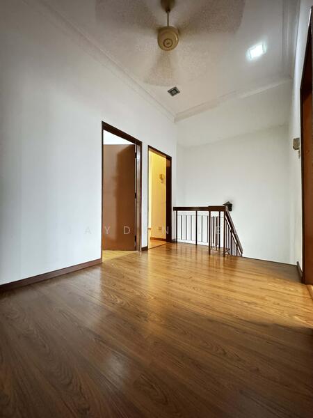 Untuk Dijual - Jalan Nuri Puchong Jaya