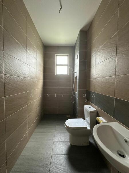 For Sale - Lagenda Putra