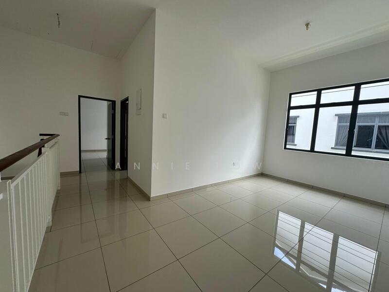 For Sale - Lagenda Putra