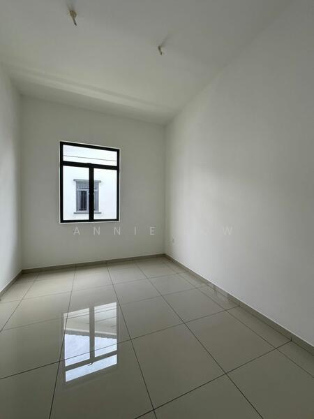 For Sale - Lagenda Putra