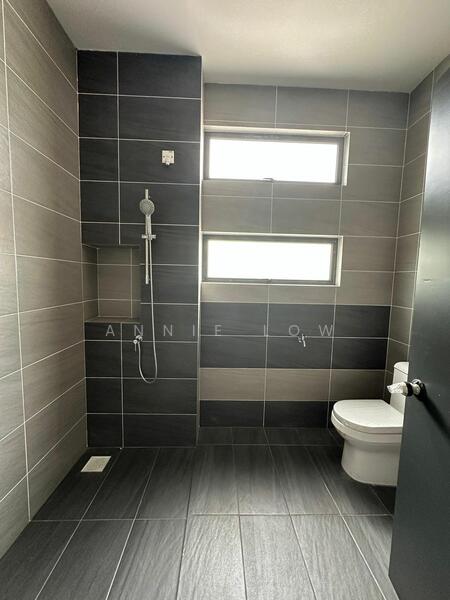 For Sale - Lagenda Putra