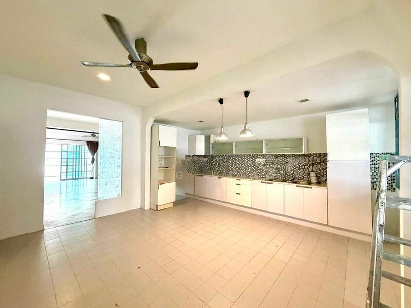 Untuk Disewa - 1 STY SEMI-D RENOVATED | 4400SF | at HILLSIDE