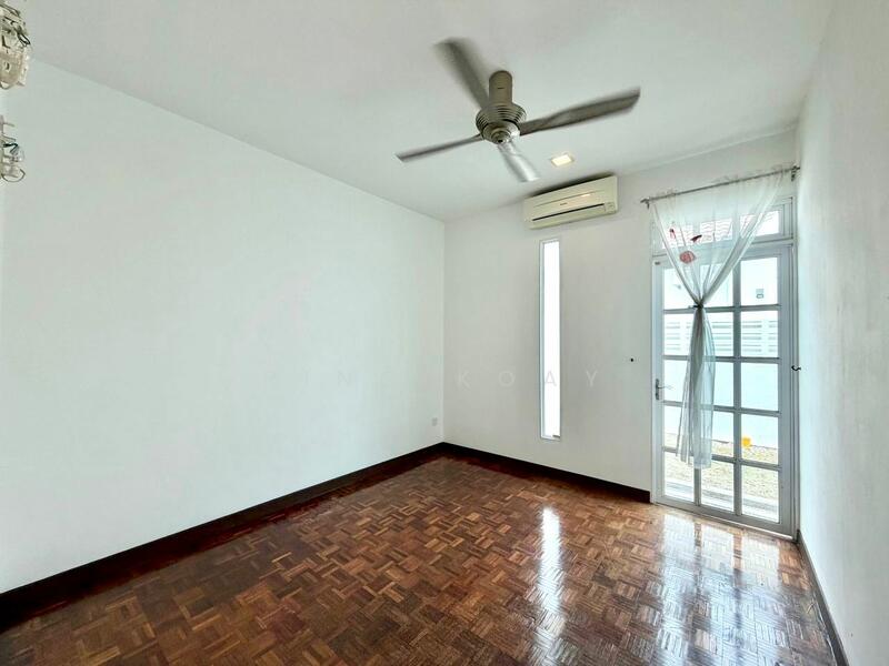 Untuk Disewa - 1 STY SEMI-D RENOVATED | 4400SF | at HILLSIDE