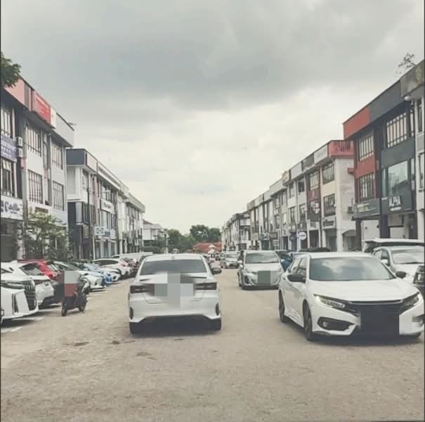 Shop / Office for Rent in Taman Molek (Johor Bahru) - Stella Chia - PropertyGuru.com.my