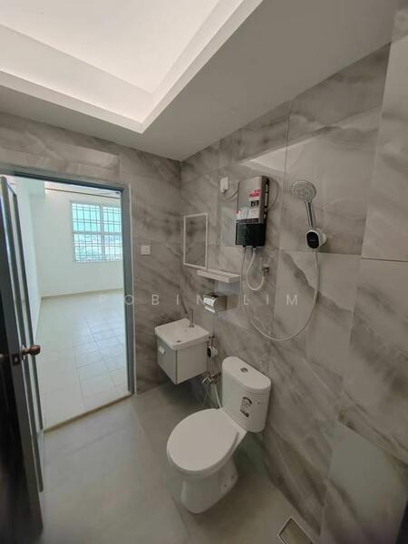 Lake View Suites untuk Untuk Dijual - RM 390,000, Mac 2026 - PropertyGuru.com.my