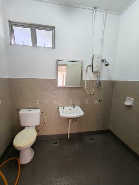 For Sale - Taman Nusa Perintis