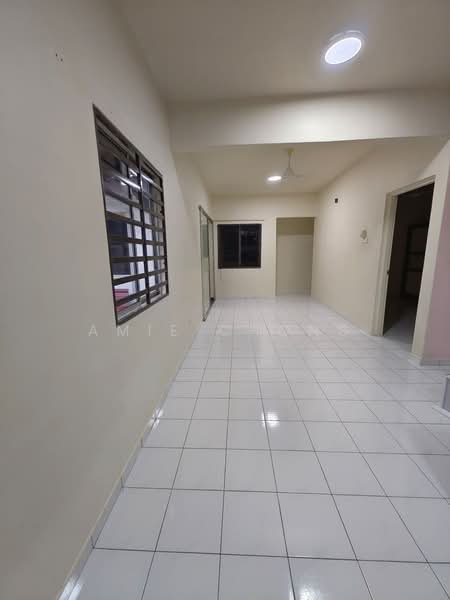 2-storey Terraced House for Sale in Taman Pakatan Jaya (Tambun) - Amie Chong - Interior - PropertyGuru.com.my